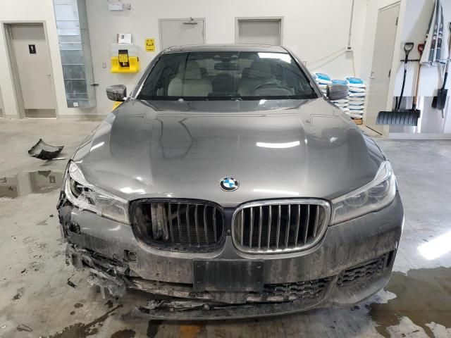 2016 BMW 750 XI