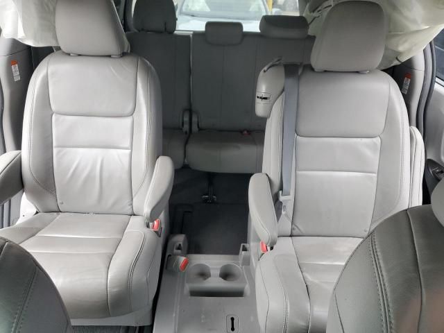 2015 Toyota Sienna XLE