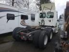 2015 Freightliner Cascadia Semi Truck