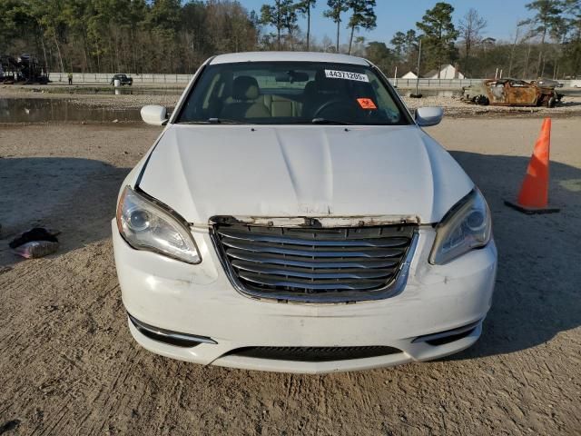 2014 Chrysler 200 LX