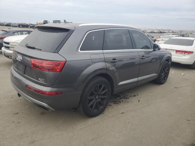 2018 Audi Q7 Premium Plus