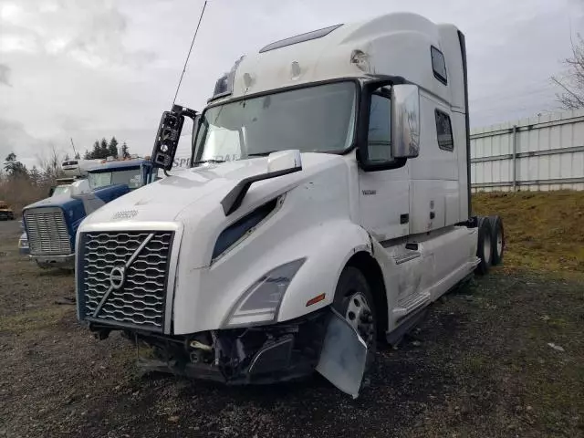 2020 Volvo VN VNL