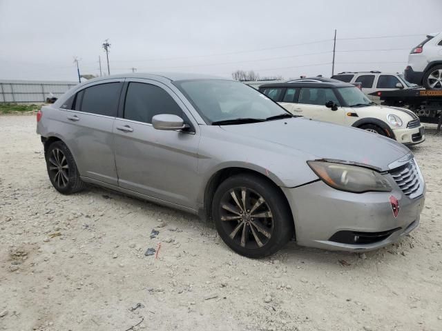 2014 Chrysler 200 Touring