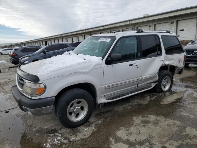 1999 Ford Explorer