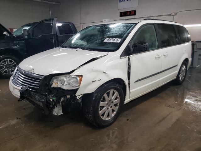 2011 Chrysler Town & Country Touring L