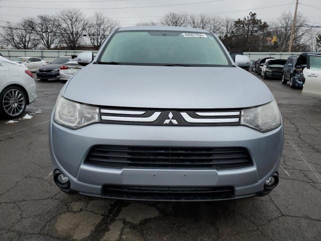 2014 Mitsubishi Outlander SE