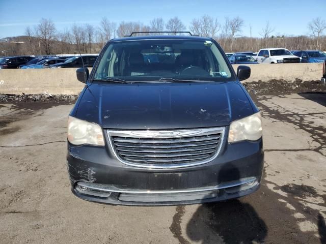 2012 Chrysler Town & Country Touring