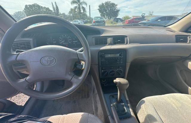 2000 Toyota Camry CE