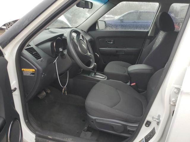 2010 KIA Soul +