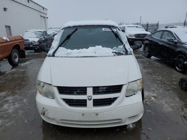 2005 Dodge Grand Caravan SE