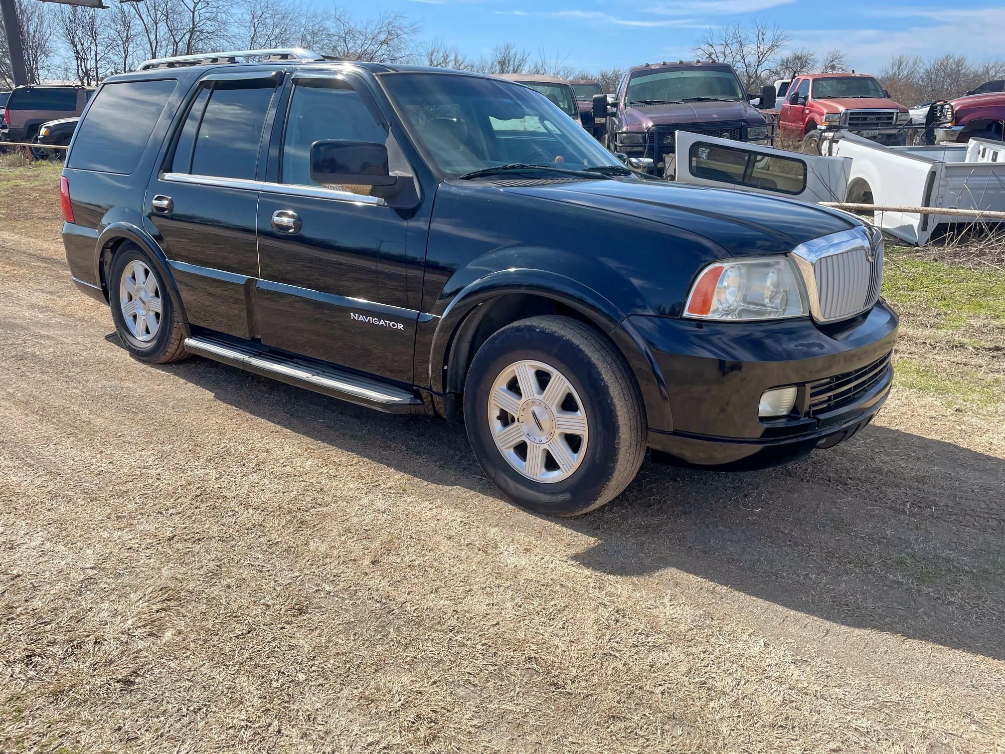 2005 Lincoln Navigator