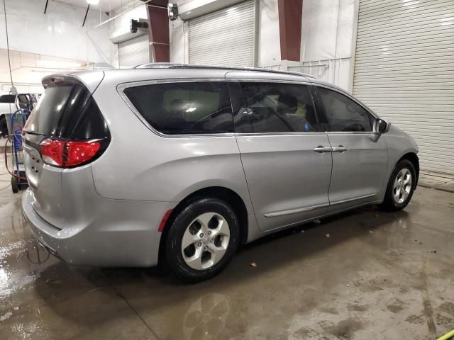 2017 Chrysler Pacifica Touring L Plus