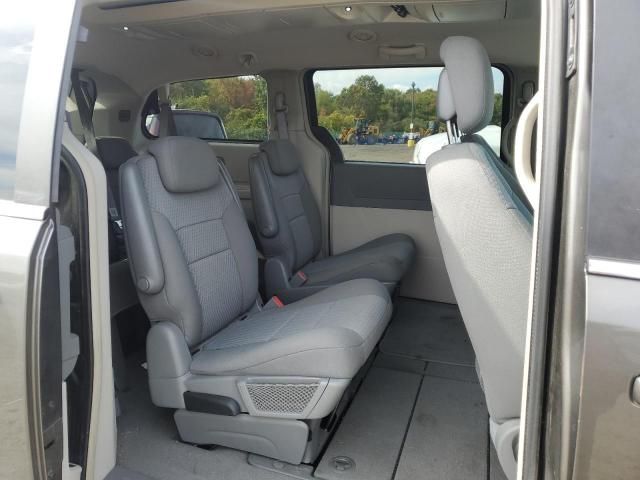 2010 Chrysler Town & Country