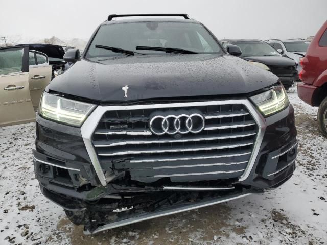 2017 Audi Q7 Prestige