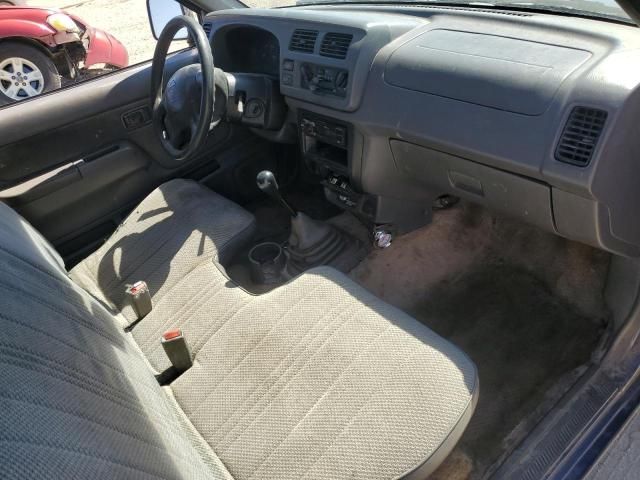 1998 Nissan Frontier XE