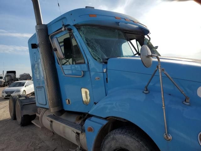 2005 Freightliner Conventional Columbia