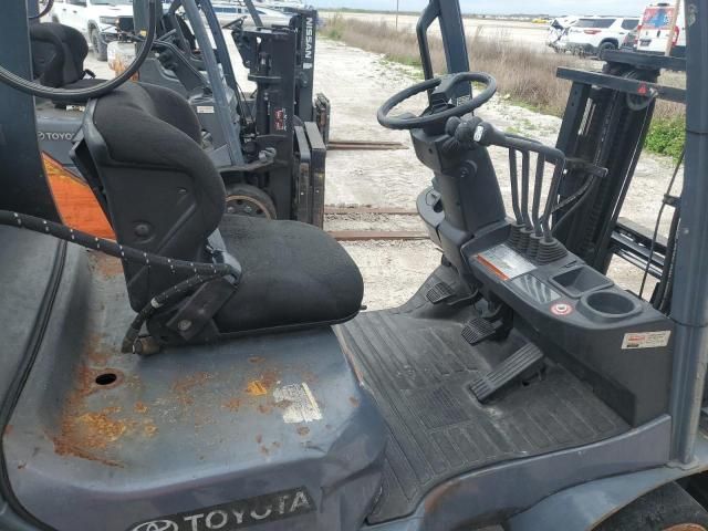 2011 Toyota Forklift 8FGCU20