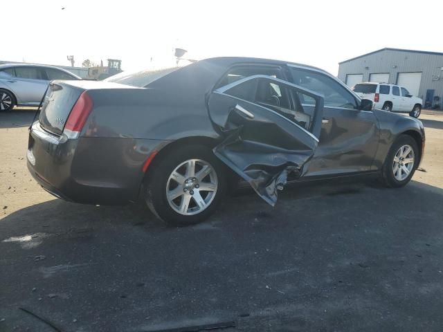 2017 Chrysler 300C Platinum