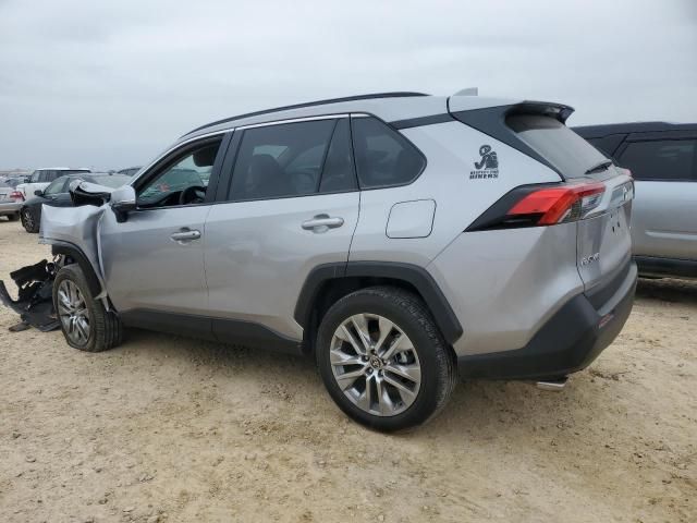 2022 Toyota Rav4 XLE Premium