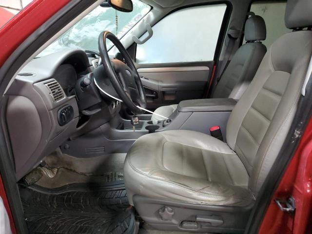 2004 Ford Explorer XLT