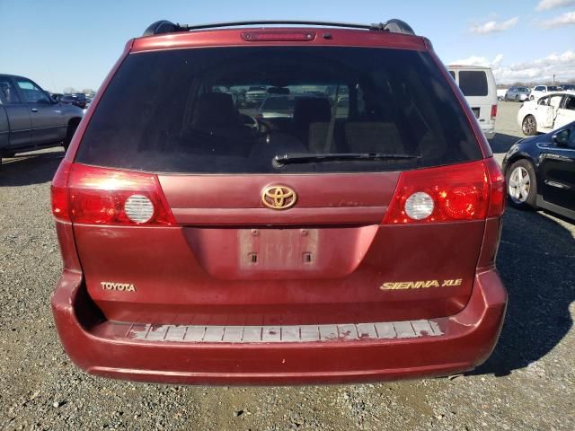 2006 Toyota Sienna XLE