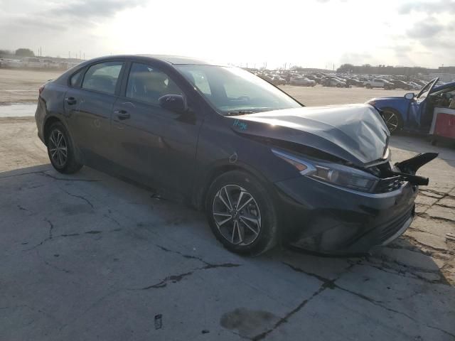 2022 KIA Forte FE