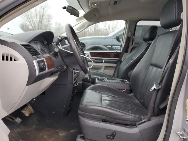 2010 Chrysler Town & Country Touring Plus