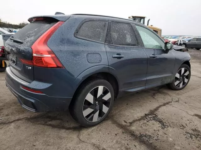 2025 Volvo XC60 Plus