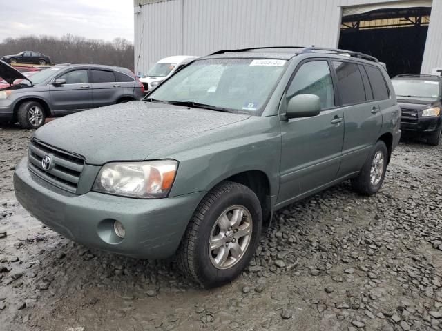 2004 Toyota Highlander Base