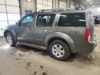 2007 Nissan Pathfinder LE