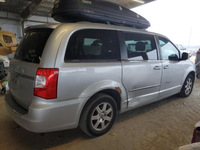 2012 Chrysler Town & Country Touring