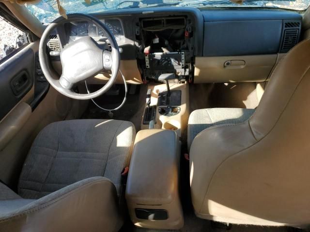 2000 Jeep Cherokee Sport