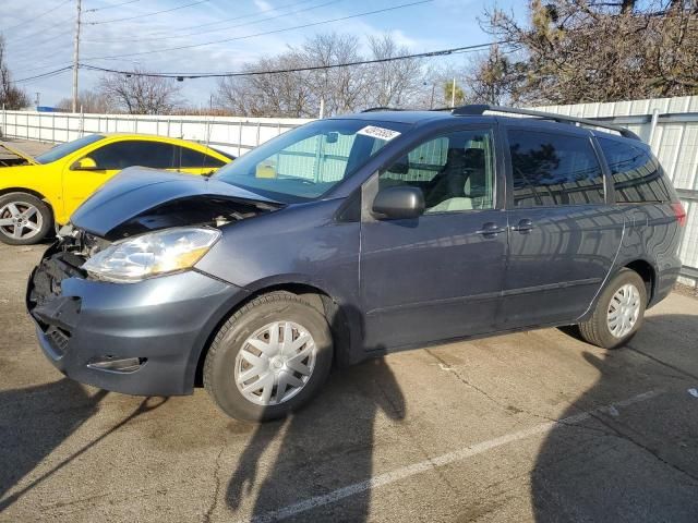 2010 Toyota Sienna CE