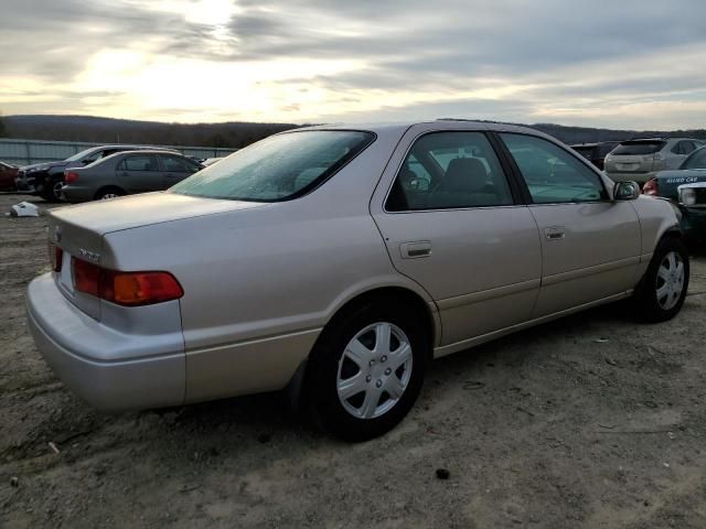 2001 Toyota Camry CE