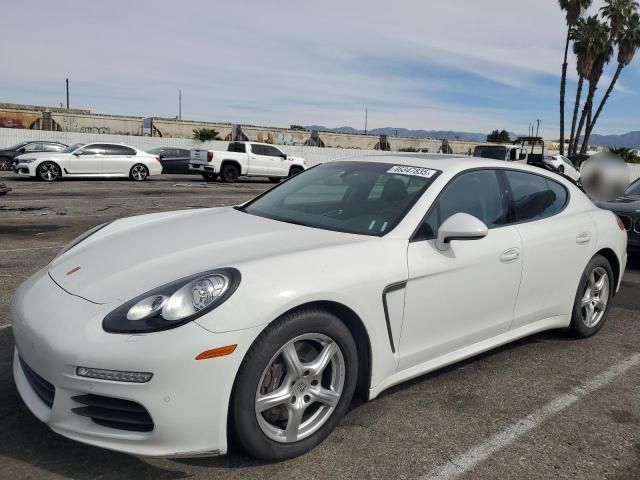 2015 Porsche Panamera 2