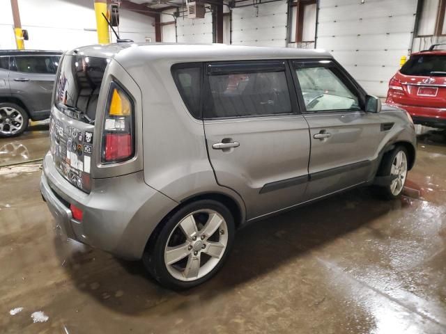 2011 KIA Soul +