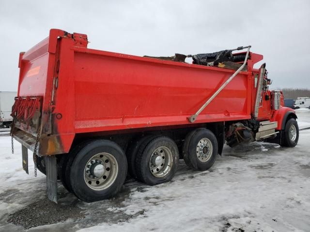 2020 International HX520 Dump Truck