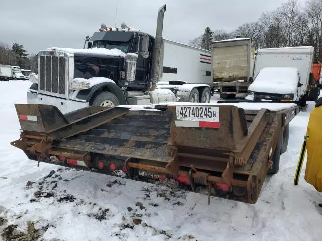 2004 Towmaster Towmaster