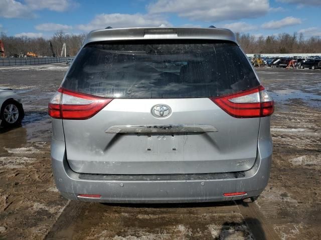 2015 Toyota Sienna XLE