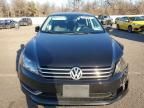 2014 Volkswagen Passat SE