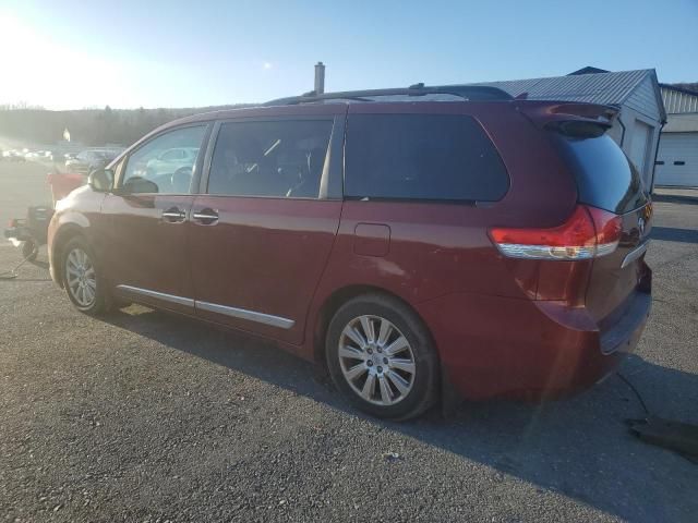 2014 Toyota Sienna XLE