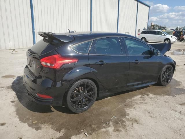 2017 Ford Focus ST