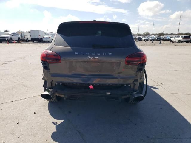 2016 Porsche Cayenne