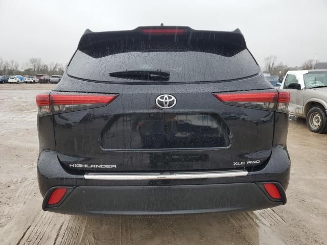 2022 Toyota Highlander XLE