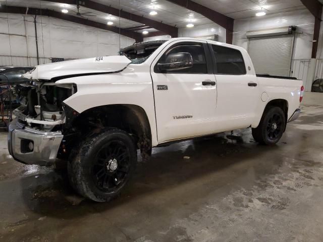 2016 Toyota Tundra Crewmax SR5