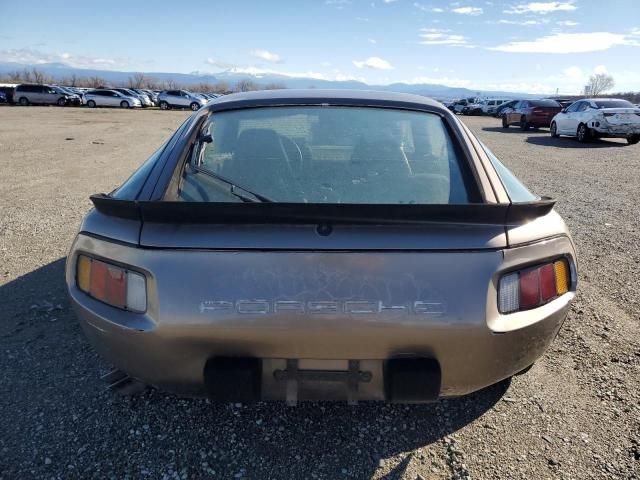 1984 Porsche 928 S