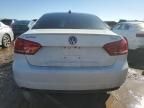 2015 Volkswagen Passat SE