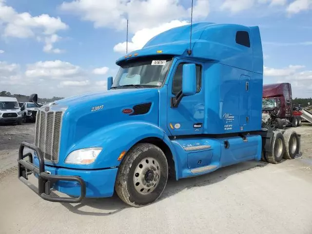 2020 Peterbilt 579