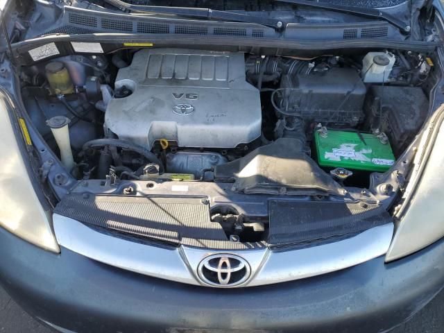 2007 Toyota Sienna XLE