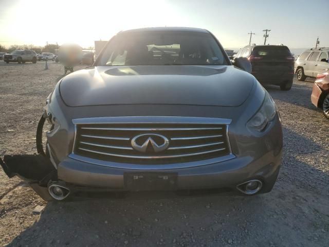 2016 Infiniti QX70